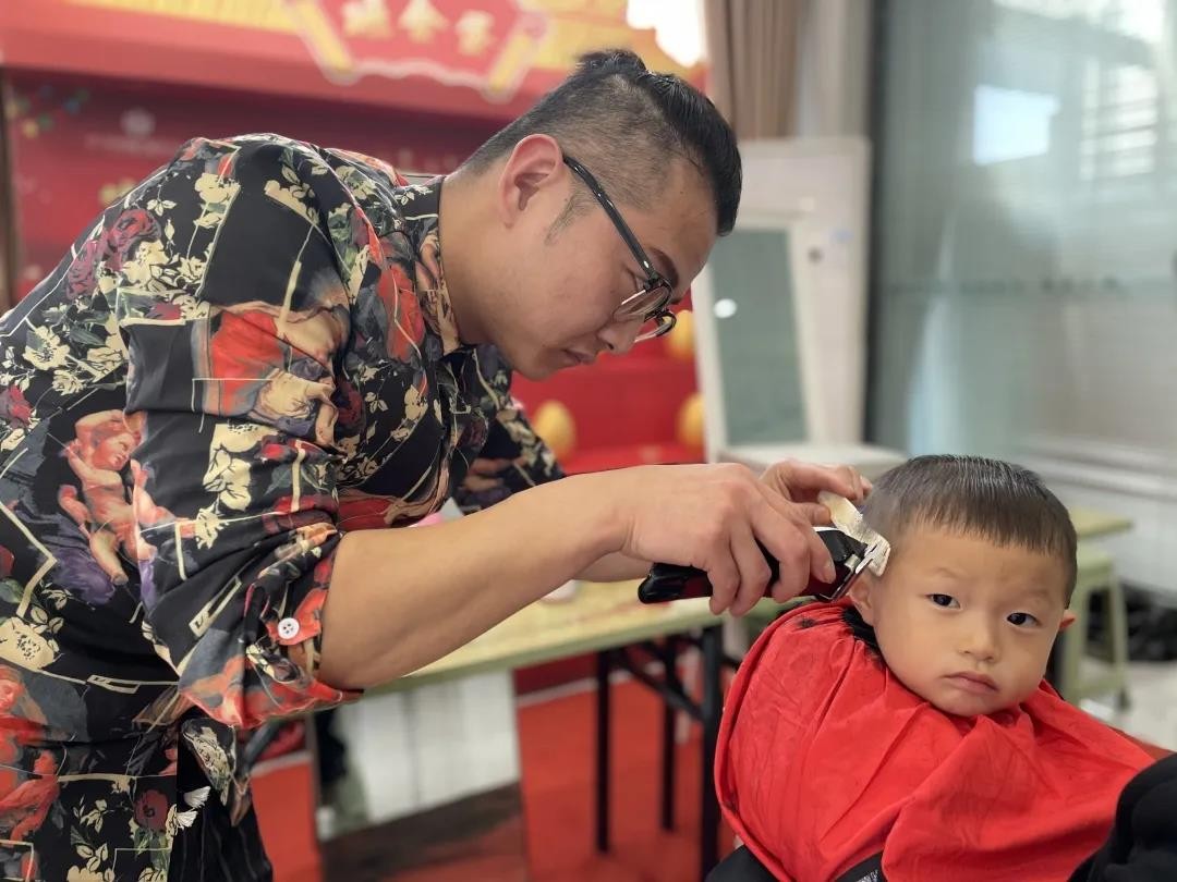 二月二丨剪龍頭、中彩頭，孝義農(nóng)產(chǎn)品大市場邀您免費(fèi)剪頭啦！
